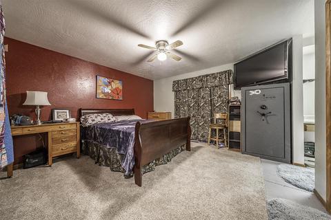 460 W Pine St, Central Point, OR 97502 photo 15