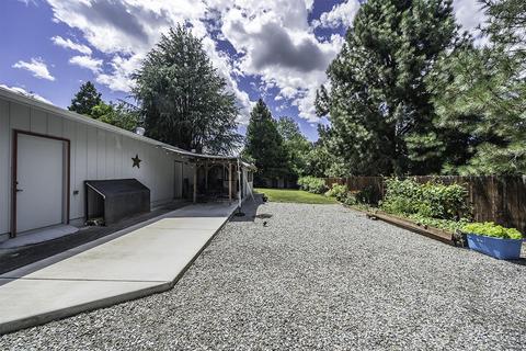 460 W Pine St, Central Point, OR 97502 photo 28