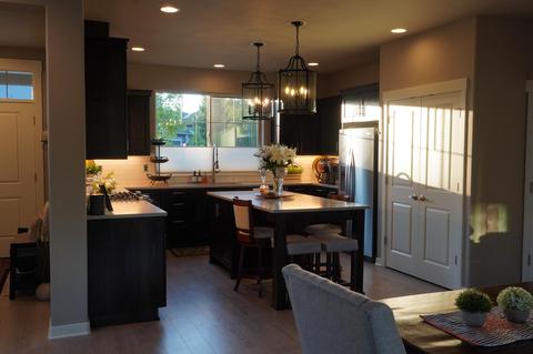 60519 Hedgewood Ln, Bend, OR 97702 photo 11