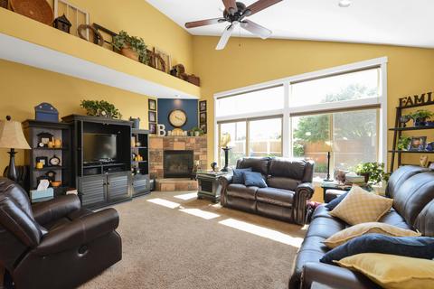 61244 Dayspring Dr, Bend, OR 97702 photo 6