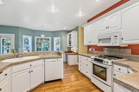 3331 NE Stonebrook Loop, Bend, OR 97701 photo 11
