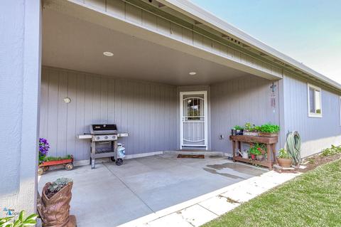 100 Dianne Way, Eagle Point, OR 97524 photo 8