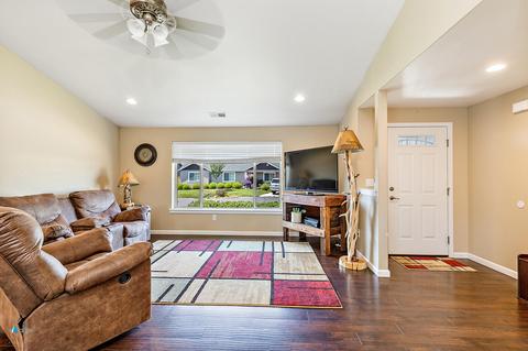 100 Dianne Way, Eagle Point, OR 97524 photo 17