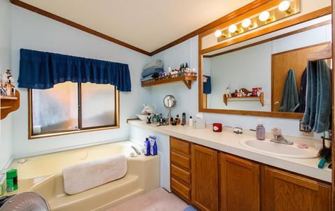 225 Kitty Dr, Eagle Point, OR 97524 photo 15