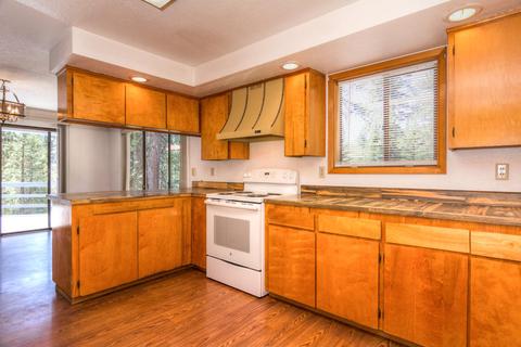 56864 Besson Rd, Bend, OR 97707 photo 10