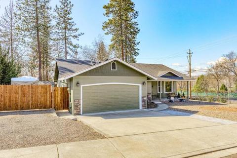 22 Pineridge Ln, Eagle Point, OR 97524 photo 3