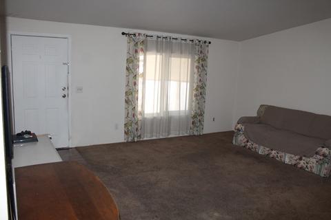 633 E Archwood Dr UNIT 81, Eagle Point, OR 97524 photo 9