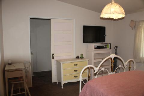 633 E Archwood Dr UNIT 81, Eagle Point, OR 97524 photo 10