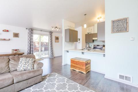 21043 Don St, Bend, OR 97701 photo 6