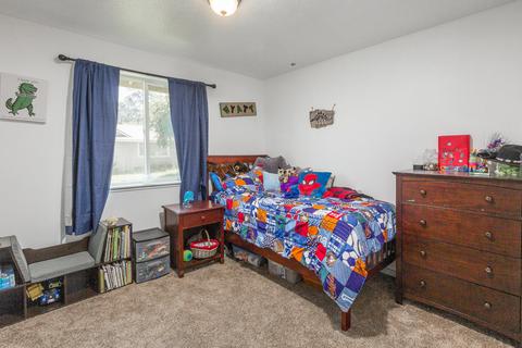 21043 Don St, Bend, OR 97701 photo 13