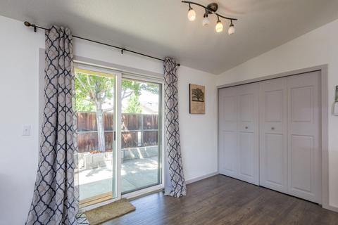 21043 Don St, Bend, OR 97701 photo 8