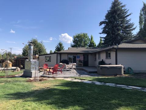 21592 E Stem Pl, Bend, OR 97701 photo 18