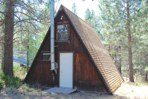 51594 Ash Rd, La Pine, OR 97739 photo 2