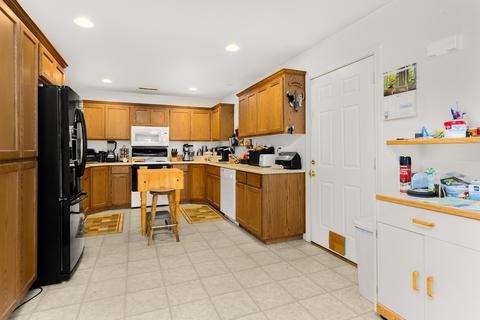 472 Minerva Dr, Eagle Point, OR 97524 photo 10