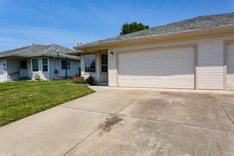 472 Minerva Dr, Eagle Point, OR 97524 photo 3