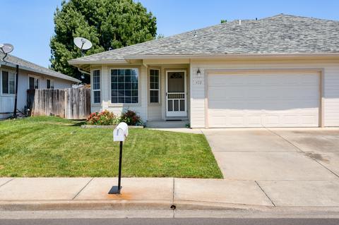 472 Minerva Dr, Eagle Point, OR 97524 photo 1