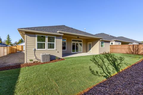 258 Bellerive Dr, Eagle Point, OR 97524 photo 6