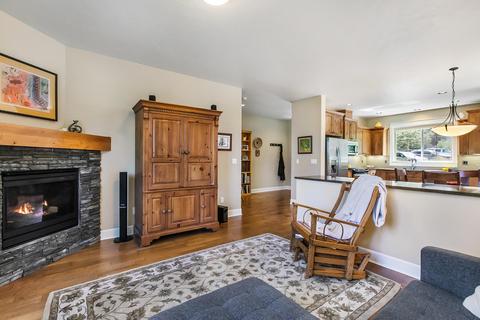 2372 NW Debron Ln, Bend, OR 97703 photo 6