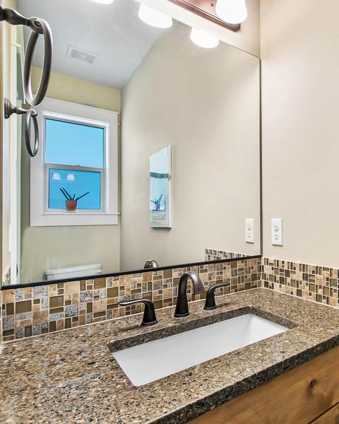 2372 NW Debron Ln, Bend, OR 97703 photo 13