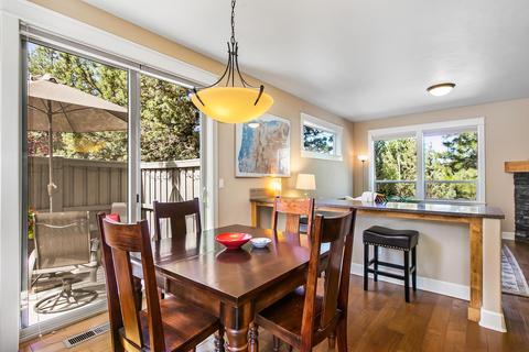 2372 NW Debron Ln, Bend, OR 97703 photo 10