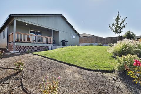 888 Stonewater Dr, Eagle Point, OR 97524 photo 24
