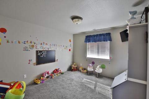 888 Stonewater Dr, Eagle Point, OR 97524 photo 10