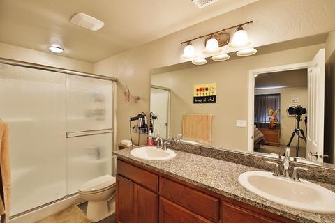 888 Stonewater Dr, Eagle Point, OR 97524 photo 18