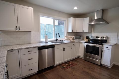 823 3rd St, Rogue River, OR 97537 photo 8