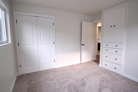 823 3rd St, Rogue River, OR 97537 photo 11