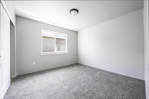 990 Stonewater Dr, Eagle Point, OR 97524 photo 15