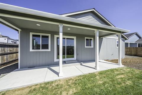 990 Stonewater Dr, Eagle Point, OR 97524 photo 21
