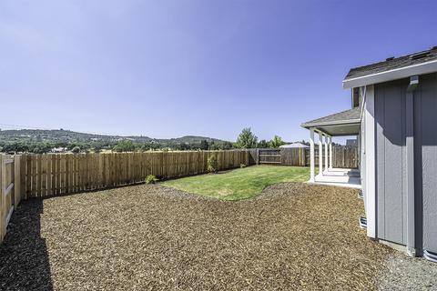 990 Stonewater Dr, Eagle Point, OR 97524 photo 25