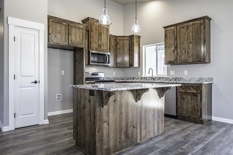 990 Stonewater Dr, Eagle Point, OR 97524 photo 10