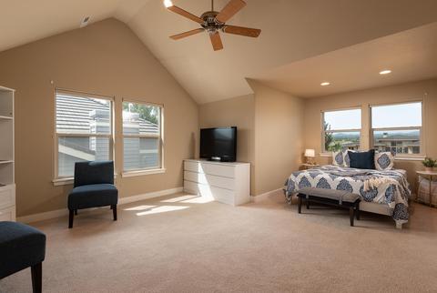 61855 Fall Creek Loop, Bend, OR 97702 photo 23