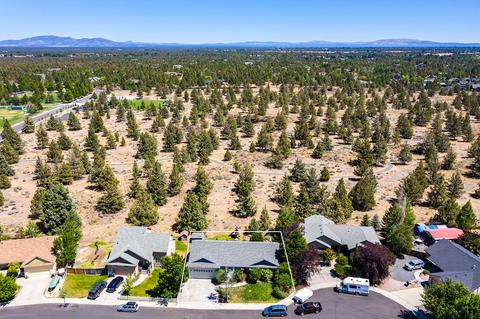 63464 Phoenix Way, Bend, OR 97701 photo 30