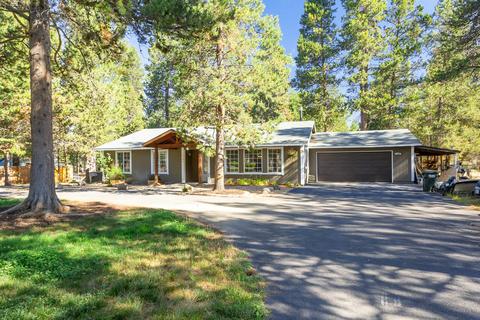 16146 Blackfeather Ln, La Pine, OR 97739 photo 3