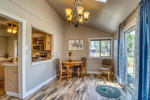 53364 Bridge Dr, La Pine, OR 97739 photo 6