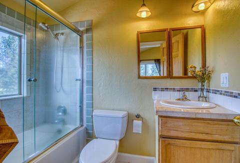 53364 Bridge Dr, La Pine, OR 97739 photo 17