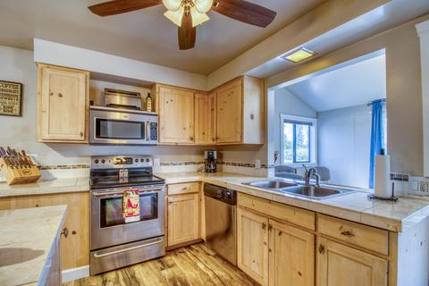 53364 Bridge Dr, La Pine, OR 97739 photo 4