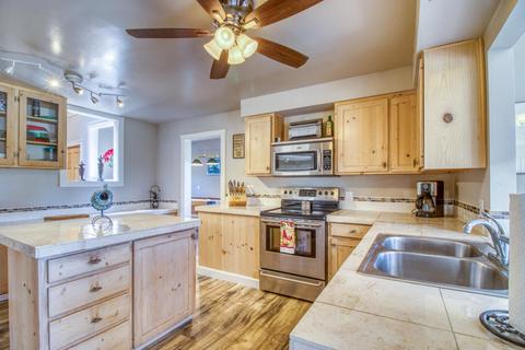 53364 Bridge Dr, La Pine, OR 97739 photo 5