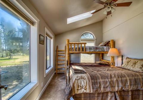 53364 Bridge Dr, La Pine, OR 97739 photo 19