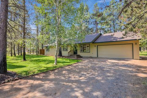 56101 Stellar Dr, Bend, OR 97707 photo 1
