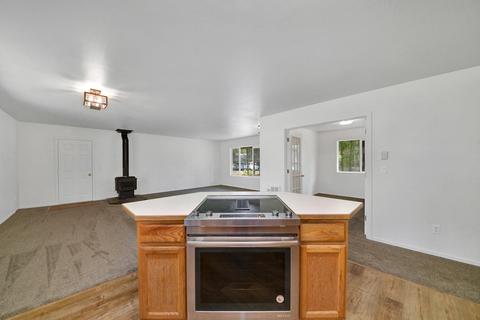 56101 Stellar Dr, Bend, OR 97707 photo 13