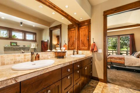 20316 Arrowhead Dr, Bend, OR 97703 photo 13