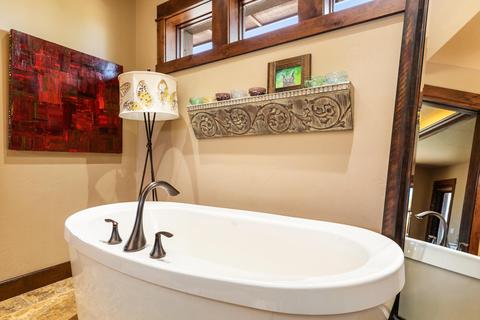 20316 Arrowhead Dr, Bend, OR 97703 photo 15