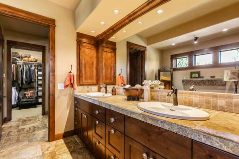 20316 Arrowhead Dr, Bend, OR 97703 photo 14