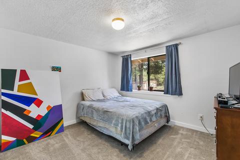 15964 Bull Bat Ln, La Pine, OR 97739 photo 13