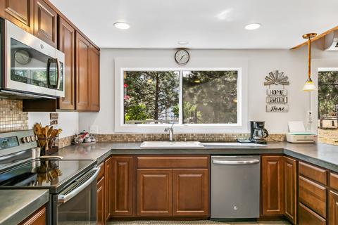 15964 Bull Bat Ln, La Pine, OR 97739 photo 8
