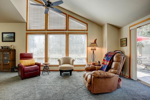 58143 Kinglet Ln, Sunriver, OR 97707 photo 12