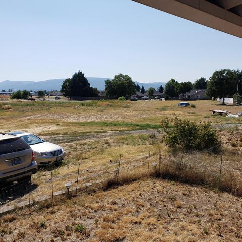 4404 Biddle Rd, Central Point, OR 97502 photo 7